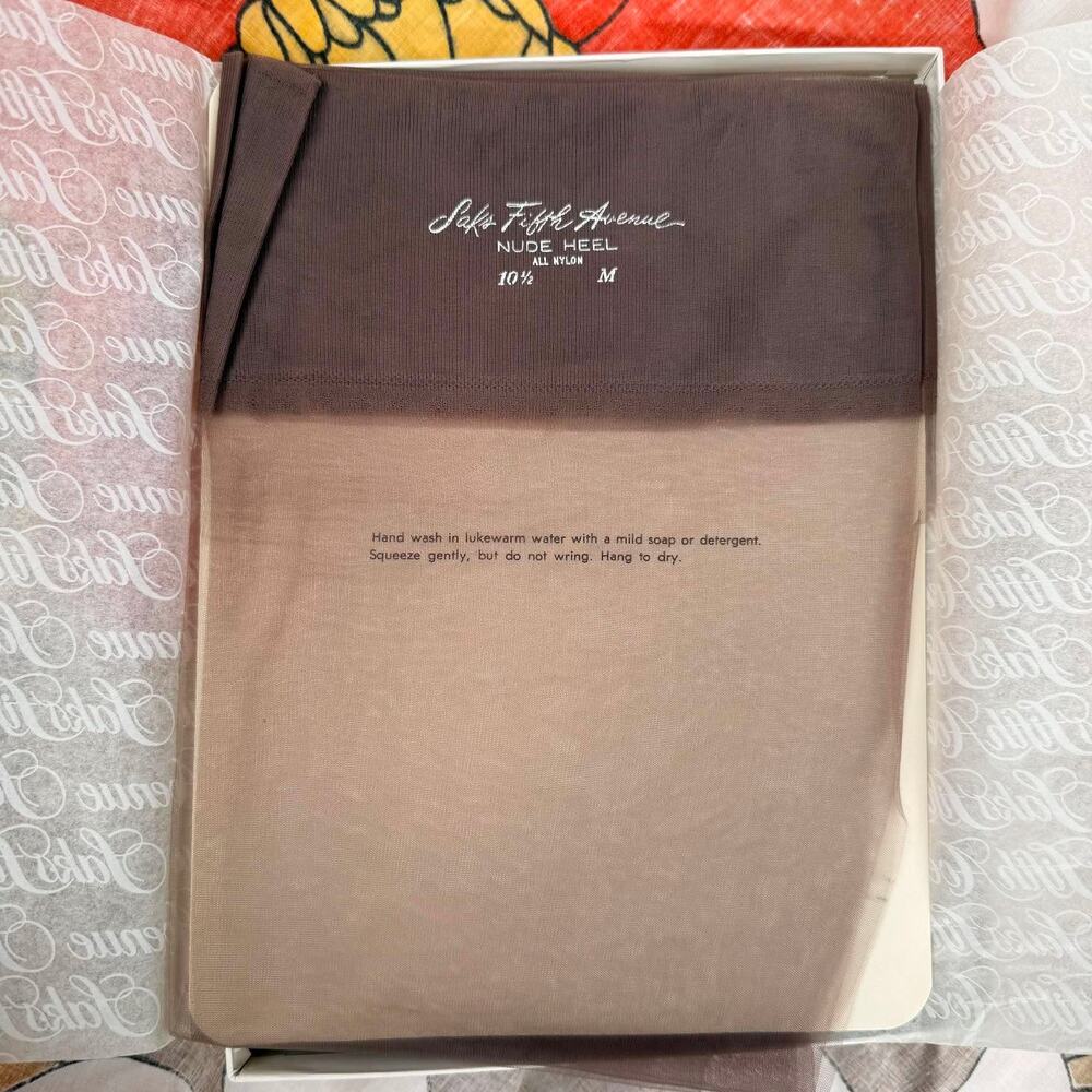 5 Vintage Saks Fifth Avenue Stockings W/ Box Casbah Nude Heel 10.5 M 100% Nylon